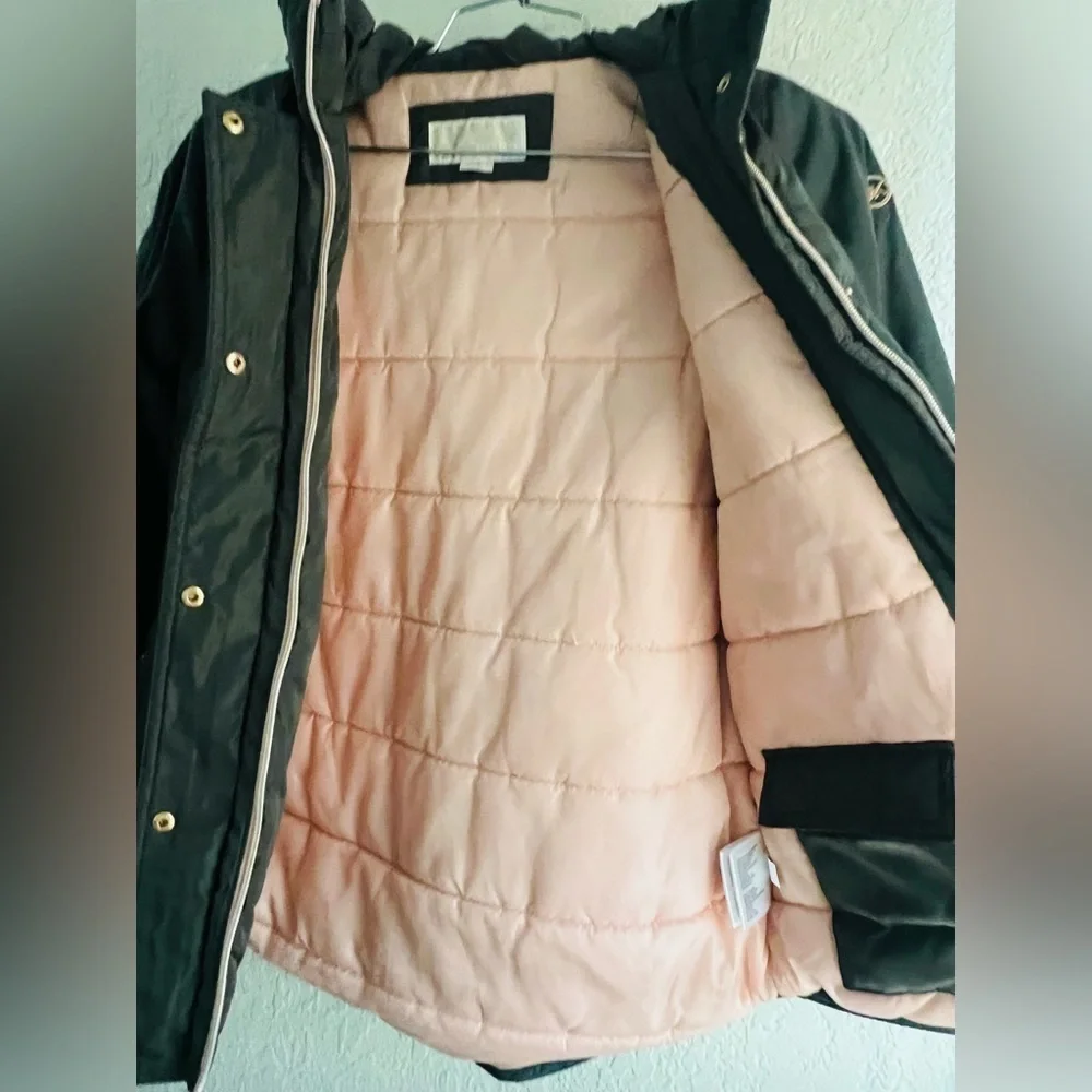Michael Kors Puffer  jacket Coat Size 10/12 olive green and rose gold